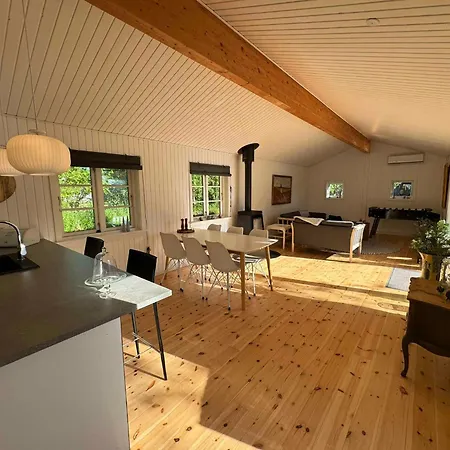 Feriehus Big Renovated With Soul And *